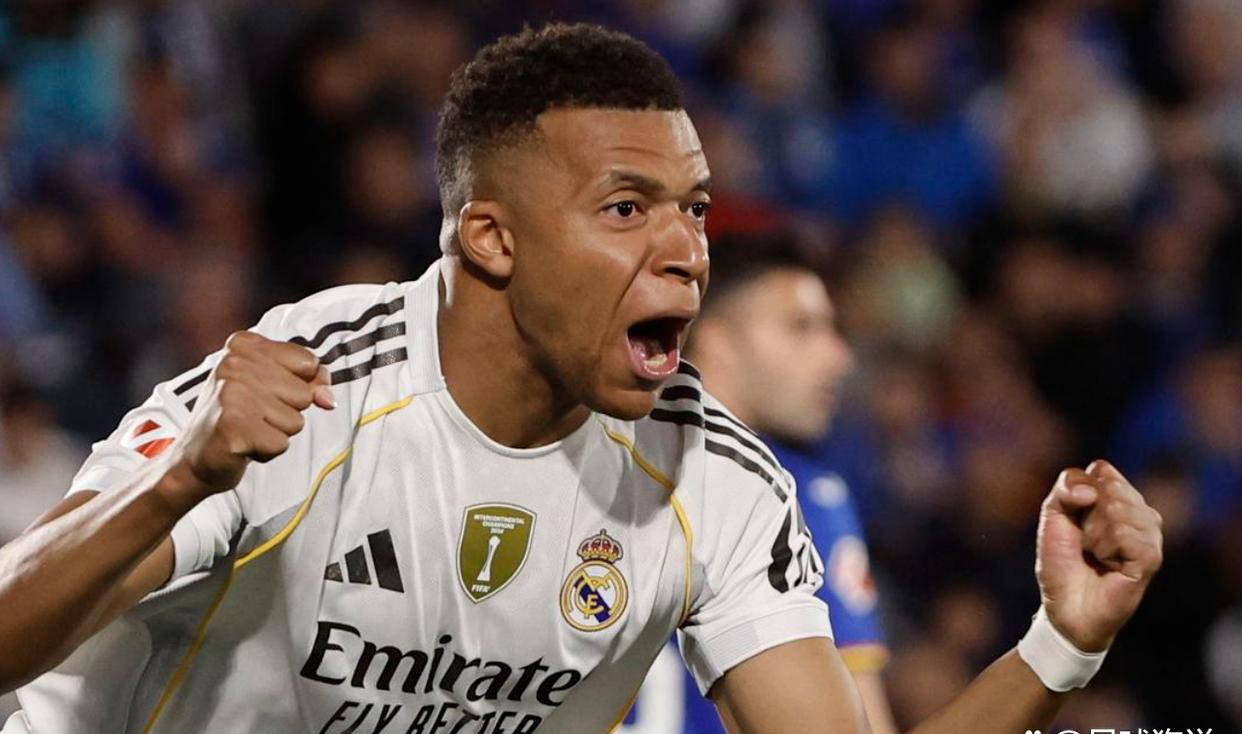 姆巴佩：11场15球，领跑射手榜，身价却不及亚马尔